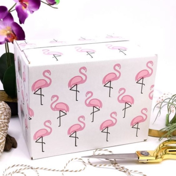 10 (8X6X6) Flamingo Boxes PRICE IS FIRM - Picture 5 of 5